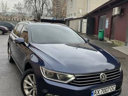 Синий Фольксваген Пассат, объемом двигателя 1.97 л и пробегом 317 тыс. км за 14000 $, фото 1 на Automoto.ua