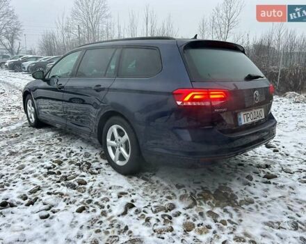 Синий Фольксваген Пассат, объемом двигателя 1.97 л и пробегом 225 тыс. км за 12950 $, фото 1 на Automoto.ua