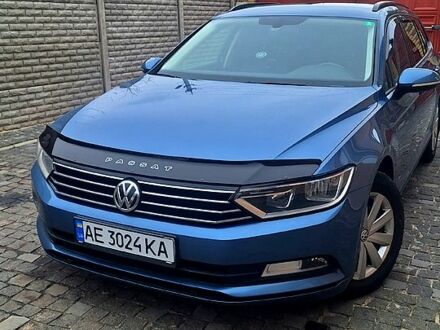 Фольксваген Пассат 2015 в Красноград на Automoto.ua Синий Фольксваген Пассат, объемом двигателя 2 л и пробегом 0 тыс. км за 13700 $, фото 1 на Automoto.ua