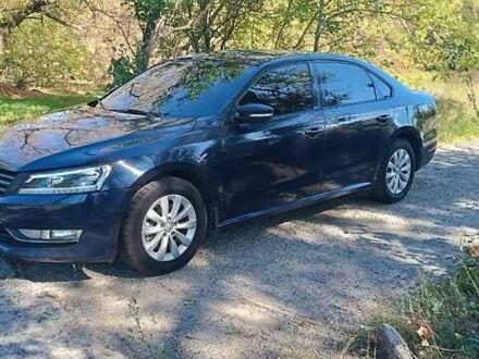 Синий Фольксваген Пассат, объемом двигателя 1.8 л и пробегом 267 тыс. км за 9500 $, фото 1 на Automoto.ua