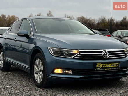 Синий Фольксваген Пассат, объемом двигателя 1.8 л и пробегом 149 тыс. км за 14500 $, фото 1 на Automoto.ua