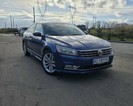 Фольксваген Пассат 2016 в Луцке на Automoto.ua Синий Фольксваген Пассат, объемом двигателя 1.8 л и пробегом 255 тыс. км за 12199 $, фото 1 на Automoto.ua