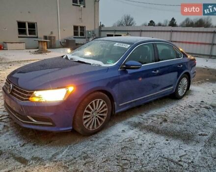 Синий Фольксваген Пассат, объемом двигателя 1.8 л и пробегом 157 тыс. км за 1300 $, фото 1 на Automoto.ua