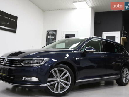 Синий Фольксваген Пассат, объемом двигателя 1.97 л и пробегом 237 тыс. км за 19899 $, фото 1 на Automoto.ua
