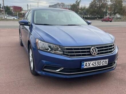 Синий Фольксваген Пассат, объемом двигателя 1.8 л и пробегом 112 тыс. км за 13000 $, фото 1 на Automoto.ua