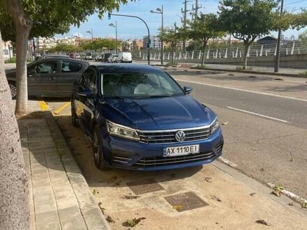 Синій Фольксваген Пассат, об'ємом двигуна 1.8 л та пробігом 123 тис. км за 11400 $, фото 1 на Automoto.ua