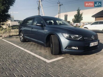 Синий Фольксваген Пассат, объемом двигателя 1.6 л и пробегом 297 тыс. км за 10500 $, фото 1 на Automoto.ua