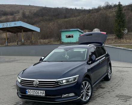 Синий Фольксваген Пассат, объемом двигателя 1.97 л и пробегом 238 тыс. км за 16800 $, фото 1 на Automoto.ua