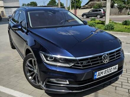Фольксваген Пассат 2016 в Житомире на Automoto.ua Синий Фольксваген Пассат, объемом двигателя 1.97 л и пробегом 299 тыс. км за 16000 $, фото 1 на Automoto.ua