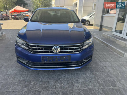 Синий Фольксваген Пассат, объемом двигателя 1.8 л и пробегом 110 тыс. км за 12800 $, фото 1 на Automoto.ua