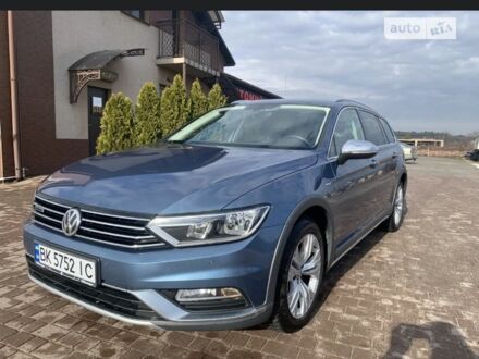 Синий Фольксваген Пассат, объемом двигателя 2 л и пробегом 202 тыс. км за 18100 $, фото 1 на Automoto.ua