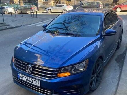 Синий Фольксваген Пассат, объемом двигателя 1.8 л и пробегом 110 тыс. км за 14500 $, фото 1 на Automoto.ua