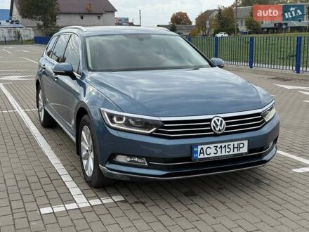 Фольксваген Пассат 2017 в Нововолынск на Automoto.ua Синий Фольксваген Пассат, объемом двигателя 1.97 л и пробегом 187 тыс. км за 17700 $, фото 1 на Automoto.ua