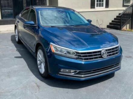 Синий Фольксваген Пассат, объемом двигателя 2 л и пробегом 40 тыс. км за 11200 $, фото 1 на Automoto.ua
