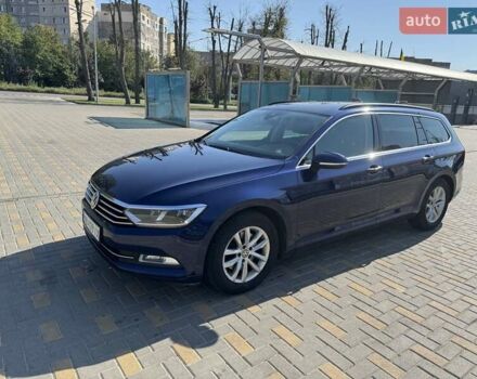 Синий Фольксваген Пассат, объемом двигателя 1.97 л и пробегом 254 тыс. км за 18000 $, фото 1 на Automoto.ua