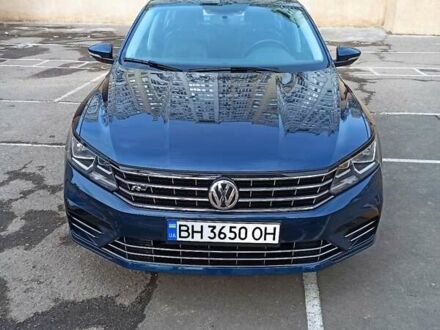 Синий Фольксваген Пассат, объемом двигателя 2 л и пробегом 71 тыс. км за 16500 $, фото 1 на Automoto.ua