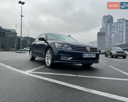 Синий Фольксваген Пассат, объемом двигателя 1.98 л и пробегом 124 тыс. км за 19000 $, фото 1 на Automoto.ua
