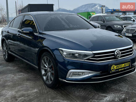 Синий Фольксваген Пассат, объемом двигателя 1.97 л и пробегом 222 тыс. км за 25800 $, фото 1 на Automoto.ua