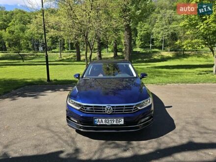 Фольксваген Пассат 2019 у Києві на Automoto.ua Синій Фольксваген Пассат, об'ємом двигуна 1.8 л та пробігом 86 тис. км за 22700 $, фото 1 на Automoto.ua