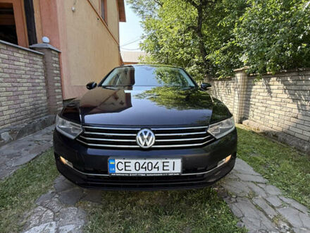 Фольксваген Пассат 2019 в Черновцах на Automoto.ua Синий Фольксваген Пассат, объемом двигателя 2 л и пробегом 270 тыс. км за 19000 $, фото 1 на Automoto.ua