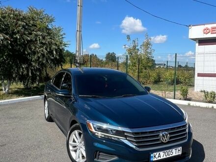 Синий Фольксваген Пассат, объемом двигателя 1.98 л и пробегом 129 тыс. км за 17900 $, фото 1 на Automoto.ua