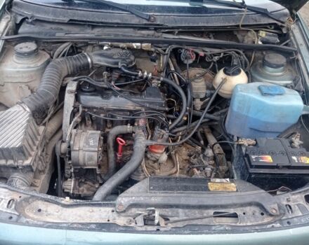 Зелений Фольксваген Пассат, об'ємом двигуна 1.8 л та пробігом 467 тис. км за 1650 $, фото 14 на Automoto.ua