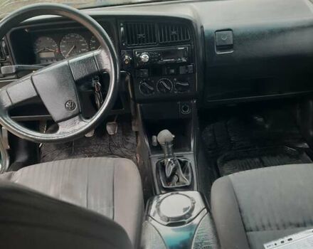 Зелений Фольксваген Пассат, об'ємом двигуна 1.8 л та пробігом 280 тис. км за 1550 $, фото 11 на Automoto.ua