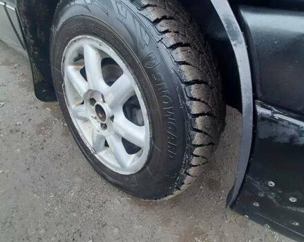 Зелений Фольксваген Пассат, об'ємом двигуна 1.8 л та пробігом 280 тис. км за 1550 $, фото 8 на Automoto.ua