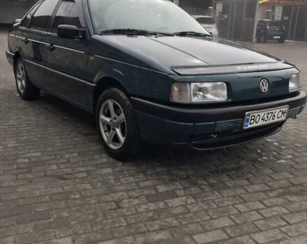 Зеленый Фольксваген Пассат, объемом двигателя 1.8 л и пробегом 278 тыс. км за 3300 $, фото 4 на Automoto.ua