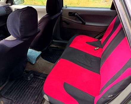 Зеленый Фольксваген Пассат, объемом двигателя 1.8 л и пробегом 100 тыс. км за 2300 $, фото 5 на Automoto.ua