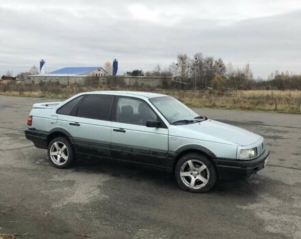 Зеленый Фольксваген Пассат, объемом двигателя 0 л и пробегом 300 тыс. км за 1300 $, фото 2 на Automoto.ua