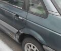 Зеленый Фольксваген Пассат, объемом двигателя 1.8 л и пробегом 400 тыс. км за 1000 $, фото 1 на Automoto.ua