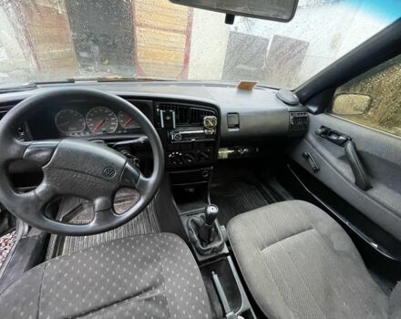 Зелений Фольксваген Пассат, об'ємом двигуна 1.8 л та пробігом 240 тис. км за 1550 $, фото 6 на Automoto.ua