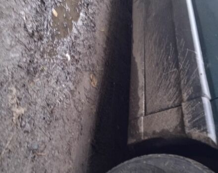 Зеленый Фольксваген Пассат, объемом двигателя 1.6 л и пробегом 480 тыс. км за 1800 $, фото 1 на Automoto.ua