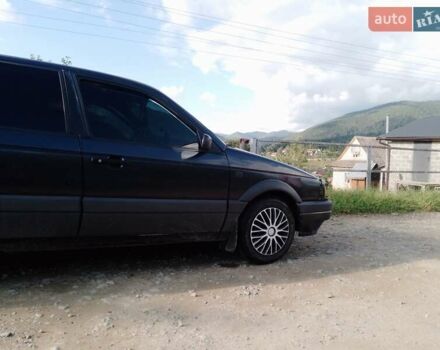 Зеленый Фольксваген Пассат, объемом двигателя 1.8 л и пробегом 346 тыс. км за 1500 $, фото 10 на Automoto.ua