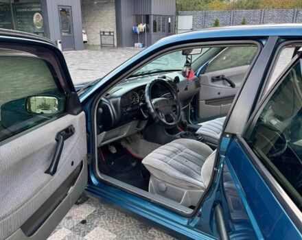 Зеленый Фольксваген Пассат, объемом двигателя 1.8 л и пробегом 280 тыс. км за 2700 $, фото 7 на Automoto.ua