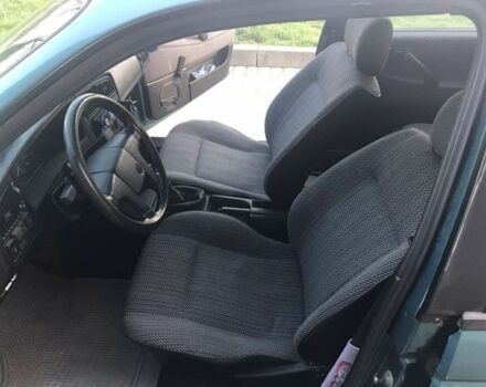 Зеленый Фольксваген Пассат, объемом двигателя 1.8 л и пробегом 413 тыс. км за 1650 $, фото 2 на Automoto.ua