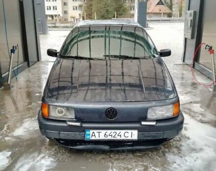 Зеленый Фольксваген Пассат, объемом двигателя 1.8 л и пробегом 346 тыс. км за 1500 $, фото 1 на Automoto.ua