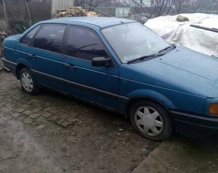 Зеленый Фольксваген Пассат, объемом двигателя 1.8 л и пробегом 403 тыс. км за 2000 $, фото 3 на Automoto.ua