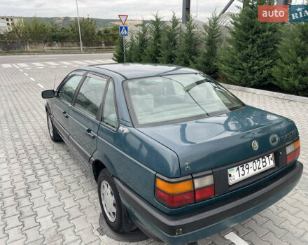 Зеленый Фольксваген Пассат, объемом двигателя 1.6 л и пробегом 320 тыс. км за 1650 $, фото 8 на Automoto.ua