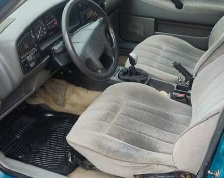 Зеленый Фольксваген Пассат, объемом двигателя 1.8 л и пробегом 250 тыс. км за 850 $, фото 11 на Automoto.ua