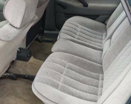 Зеленый Фольксваген Пассат, объемом двигателя 1.8 л и пробегом 250 тыс. км за 850 $, фото 12 на Automoto.ua