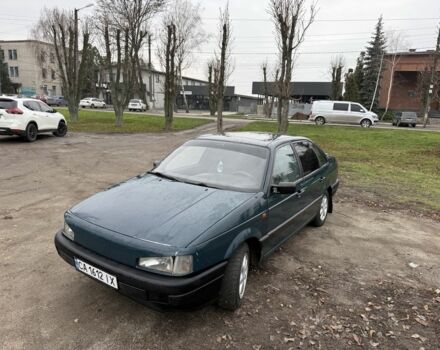 Зеленый Фольксваген Пассат, объемом двигателя 1.8 л и пробегом 200 тыс. км за 1400 $, фото 1 на Automoto.ua