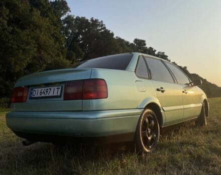 Зеленый Фольксваген Пассат, объемом двигателя 2 л и пробегом 344 тыс. км за 2550 $, фото 6 на Automoto.ua