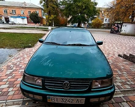 Зеленый Фольксваген Пассат, объемом двигателя 2.8 л и пробегом 315 тыс. км за 2500 $, фото 3 на Automoto.ua