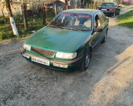 Зелений Фольксваген Пассат, об'ємом двигуна 1.8 л та пробігом 359 тис. км за 2499 $, фото 1 на Automoto.ua