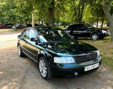 Зеленый Фольксваген Пассат, объемом двигателя 1.8 л и пробегом 0 тыс. км за 3600 $, фото 1 на Automoto.ua