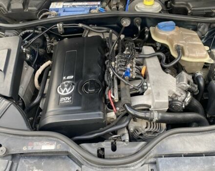 Зеленый Фольксваген Пассат, объемом двигателя 1.8 л и пробегом 430 тыс. км за 3800 $, фото 8 на Automoto.ua