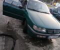 Фольксваген Пассат 1996 у Сколе на Automoto.ua Зелений Фольксваген Пассат, об'ємом двигуна 2 л та пробігом 181 тис. км за 2800 $, фото 4 на Automoto.ua