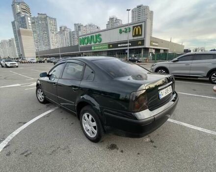 Зеленый Фольксваген Пассат, объемом двигателя 1.78 л и пробегом 328 тыс. км за 3250 $, фото 18 на Automoto.ua